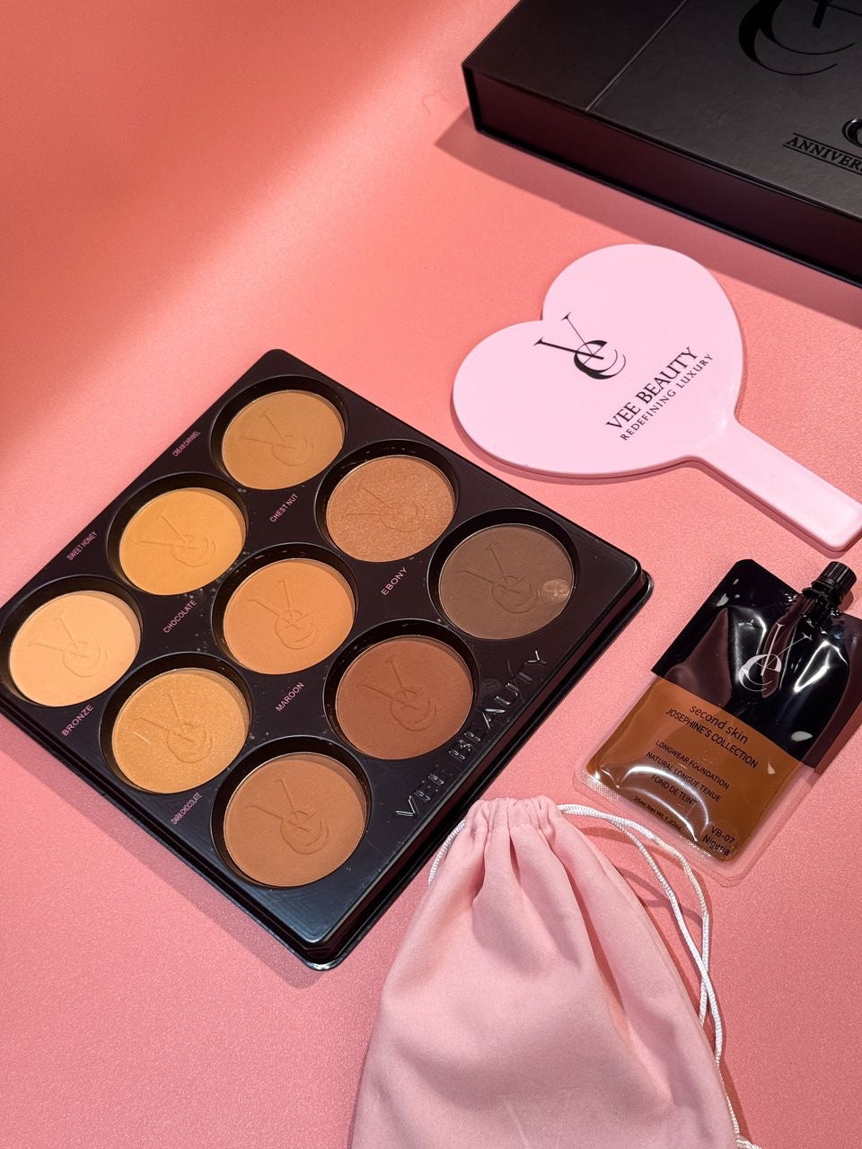 Vee Beauty 9-in-1 Powder Pallette