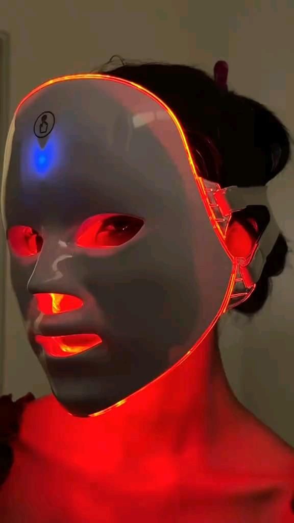 Sunpint Portable 7-Color LED Face Mask